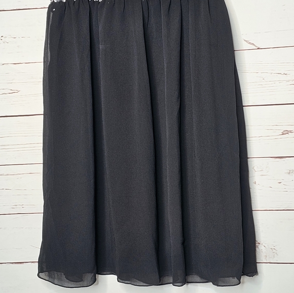 Pinky Black and Silver Sequin Dress - Picture 4 of 10